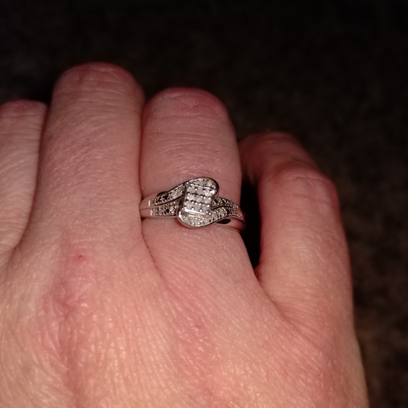 NWT!! SS 💍 Diamond Promise Ring! - Picture 9 of 9
